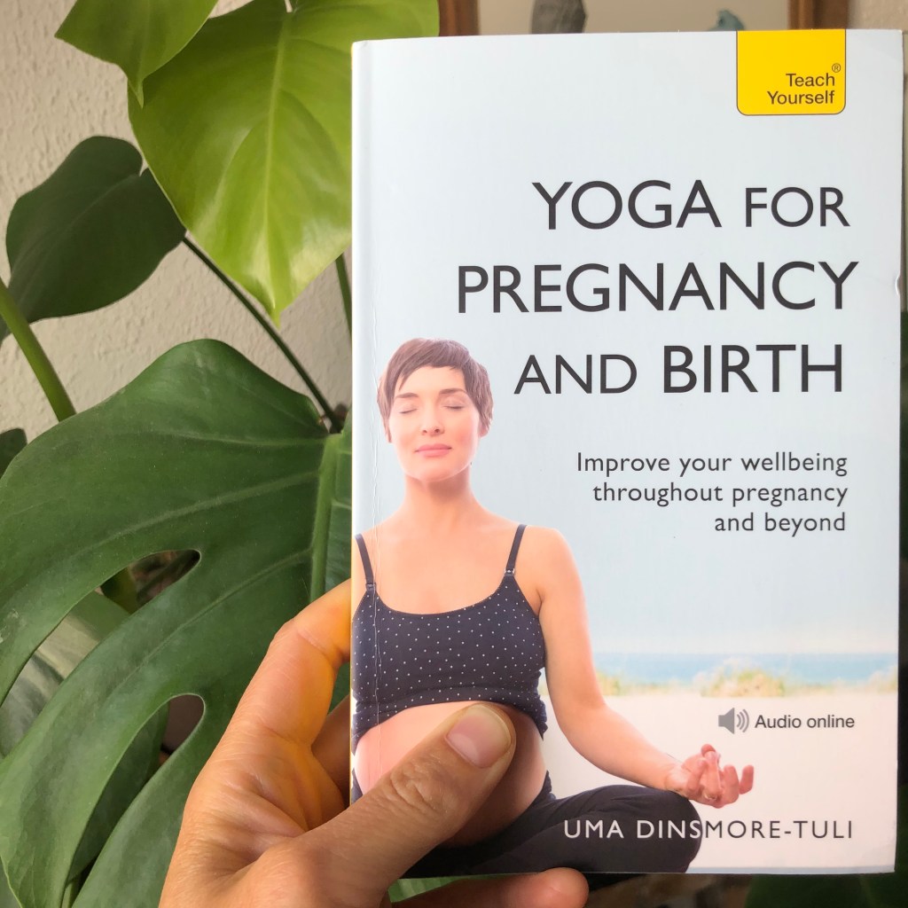 ✨✨« Feeling that every breath is breathing for two, energy for two, healing for two, vitality for  two» ✨✨
Hâte de vous retrouver le mercredi de 12h30 à 13h30 à Make Me Yoga pour le Prénatal.